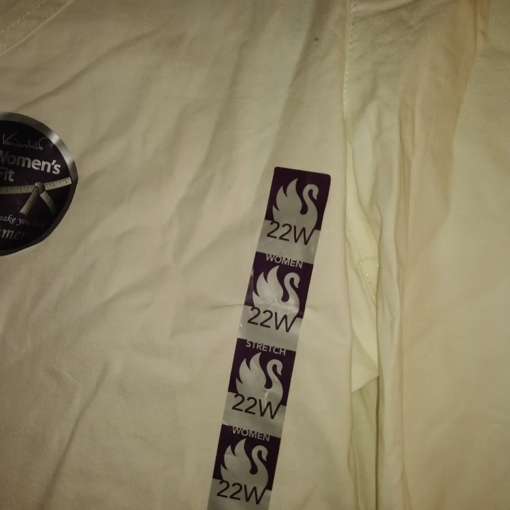 Gloria Vanderbilt plus size - Picture 6 of 7